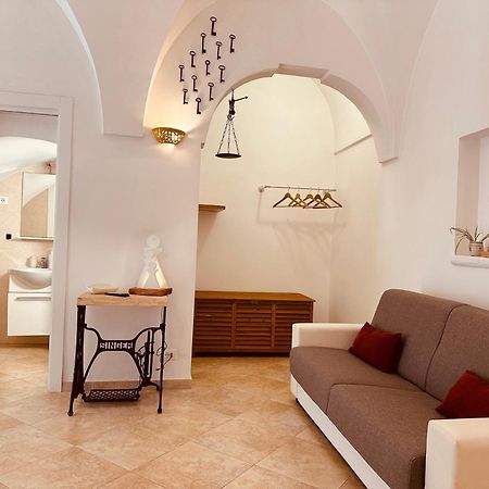 Casa Cassiopea Ceglie Messapica Apartment ภายนอก รูปภาพ